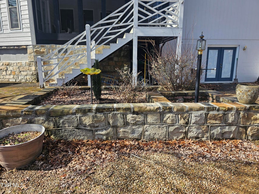 Photo #94: 305 Apple Drive