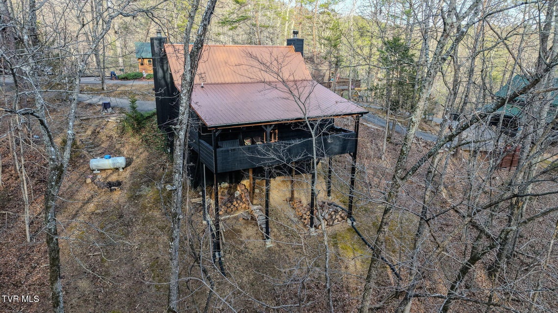 Photo #26: 1712 Lake View Circle