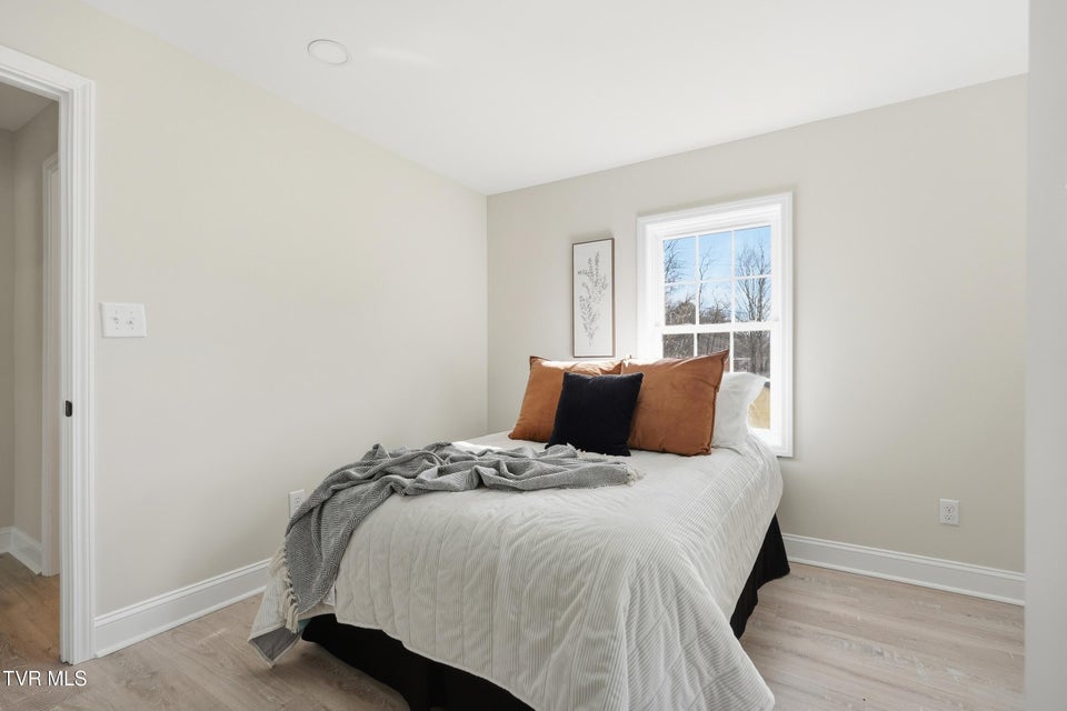 Photo #44: 145 New Street