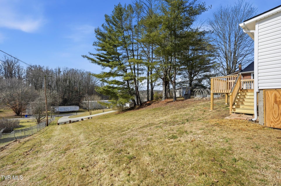 Photo #28: 145 New Street