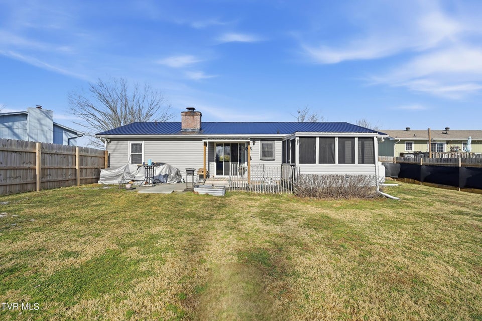 Photo #31: 109 Canterbury Lane