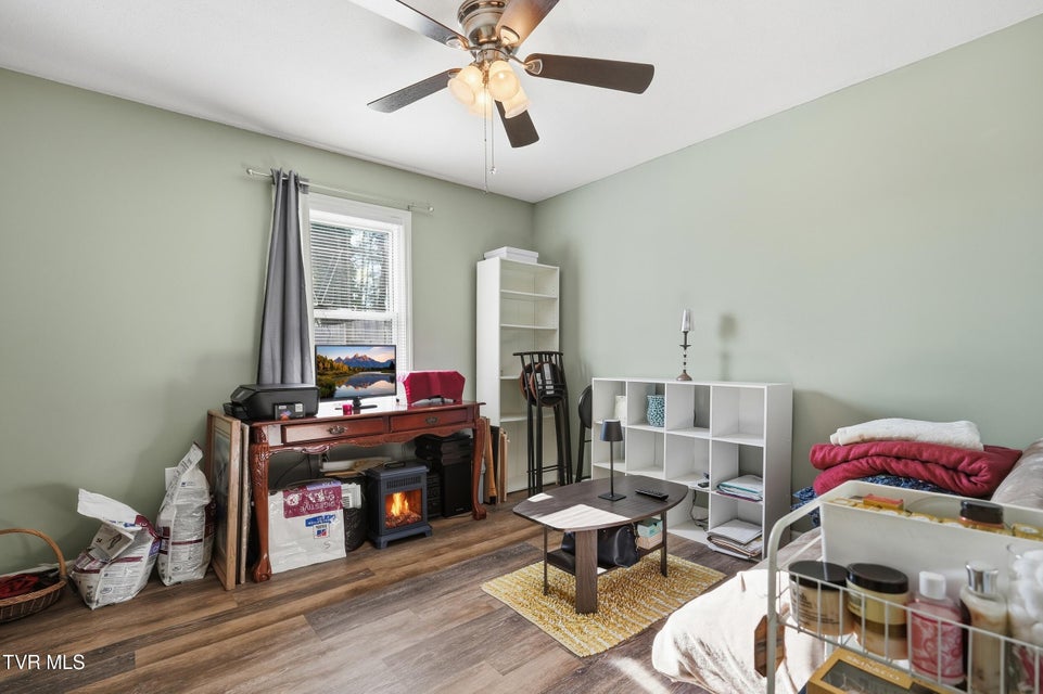 Photo #20: 109 Canterbury Lane