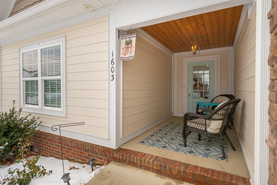 Photo #3: 1603 Maple Ridge Court