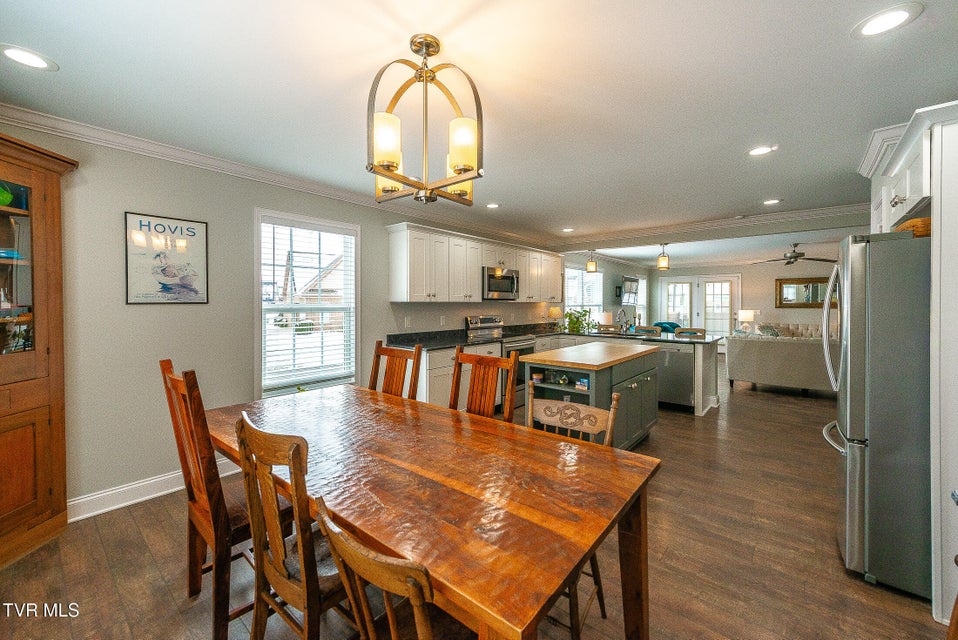 Photo #11: 1603 Maple Ridge Court