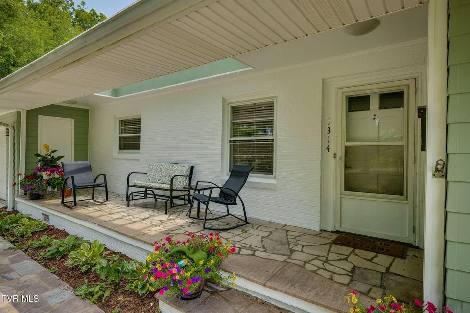 Photo #5: 1314 Woodland Avenue