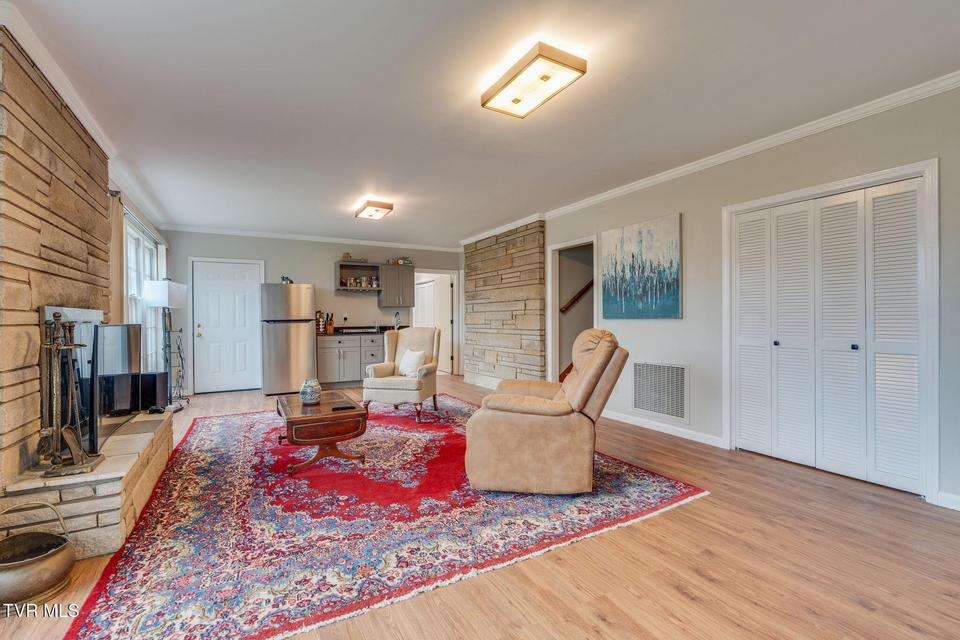 Photo #37: 1314 Woodland Avenue