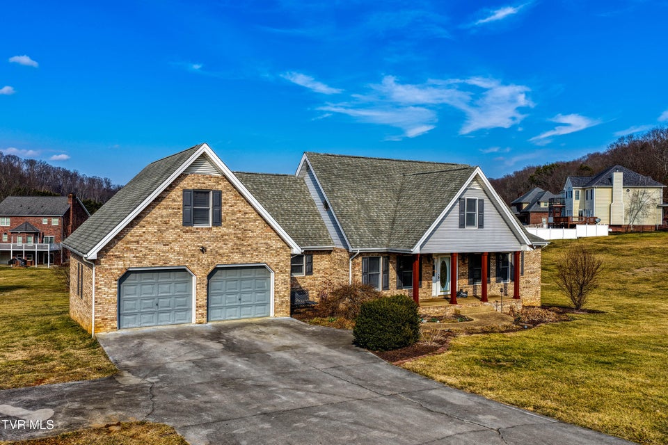 Photo #3: 604 Snapps Ferry Road