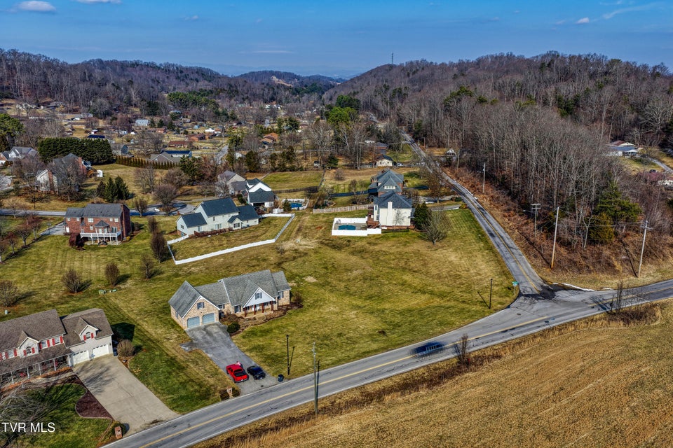 Photo #23: 604 Snapps Ferry Road