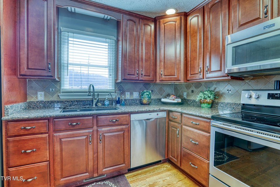 Photo #30: 604 Snapps Ferry Road