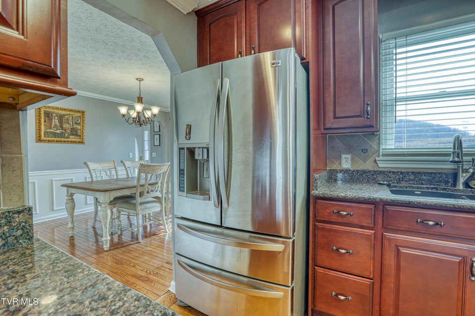 Photo #33: 604 Snapps Ferry Road