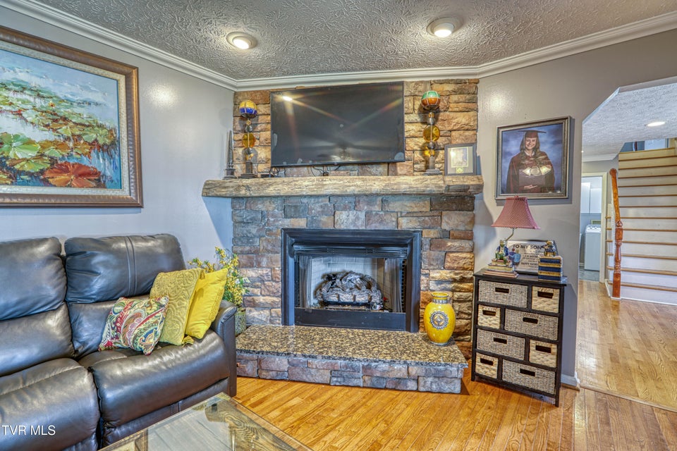 Photo #40: 604 Snapps Ferry Road