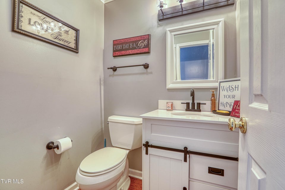 Photo #50: 604 Snapps Ferry Road