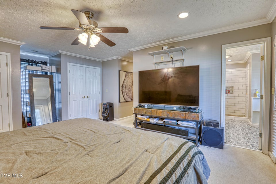 Photo #52: 604 Snapps Ferry Road