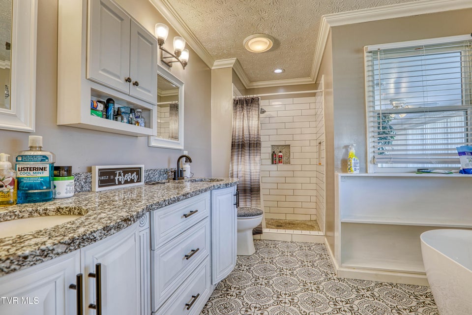 Photo #53: 604 Snapps Ferry Road