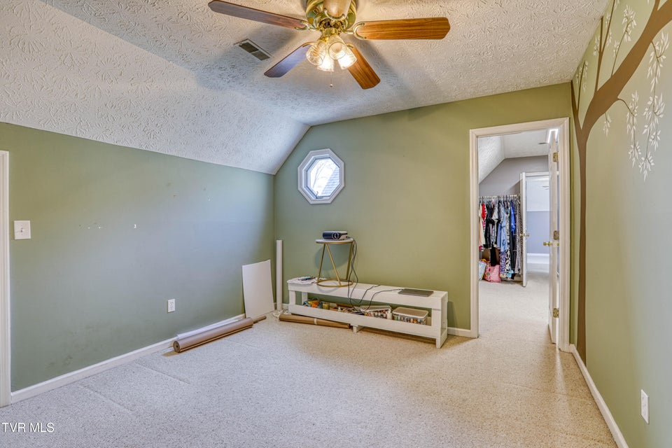 Photo #70: 604 Snapps Ferry Road