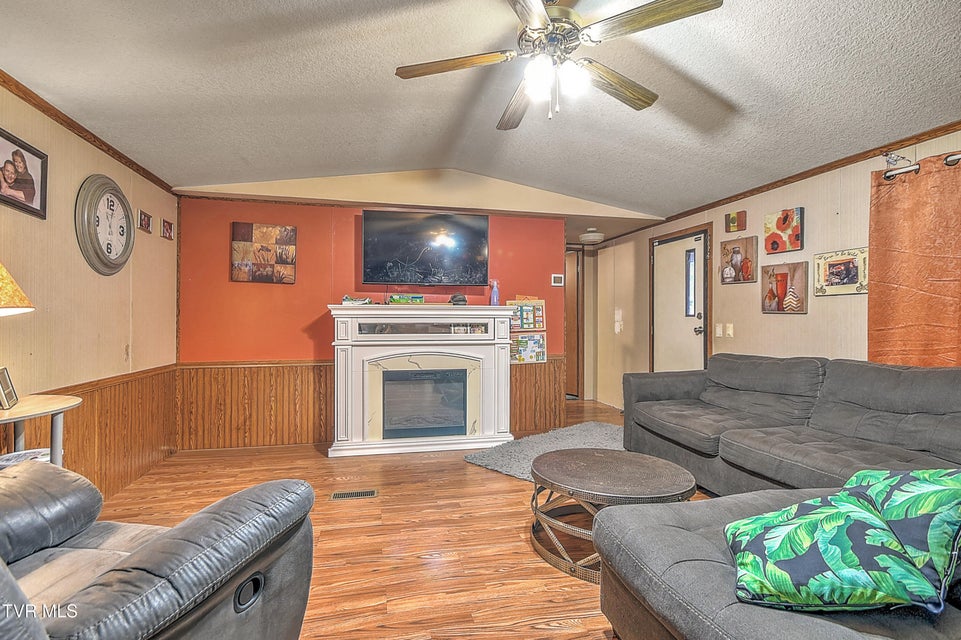 Photo #10: 8463-8473 Asheville Highway