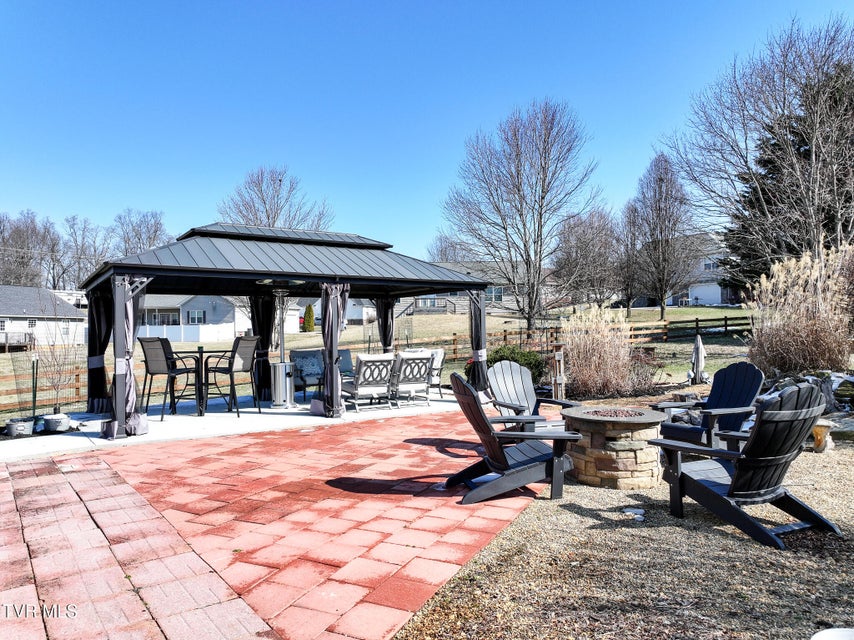 Photo #49: 105 Maple Crest