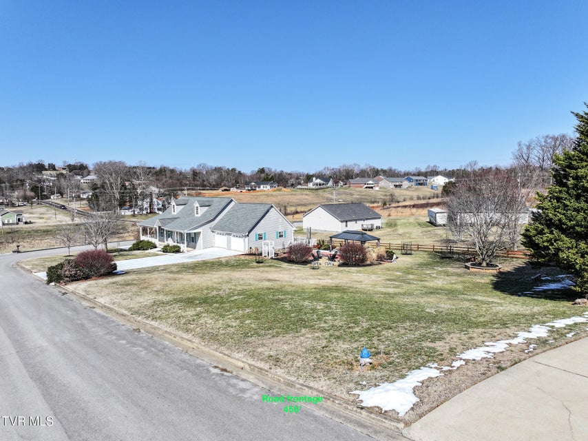 Photo #65: 105 Maple Crest