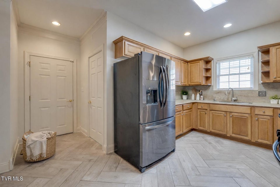 Photo #13: 1148 Bellingham Drive