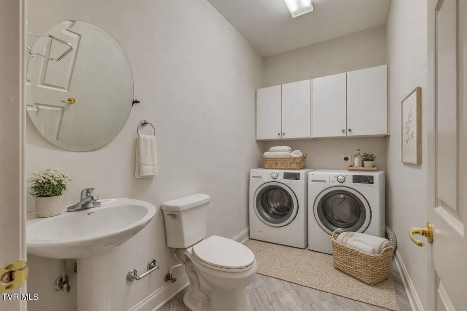 Photo #31: 1148 Bellingham Drive