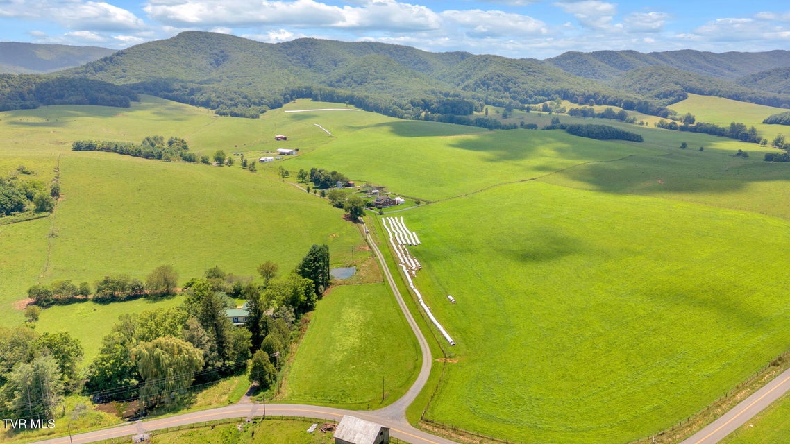 Photo #16: 788 Teas Road