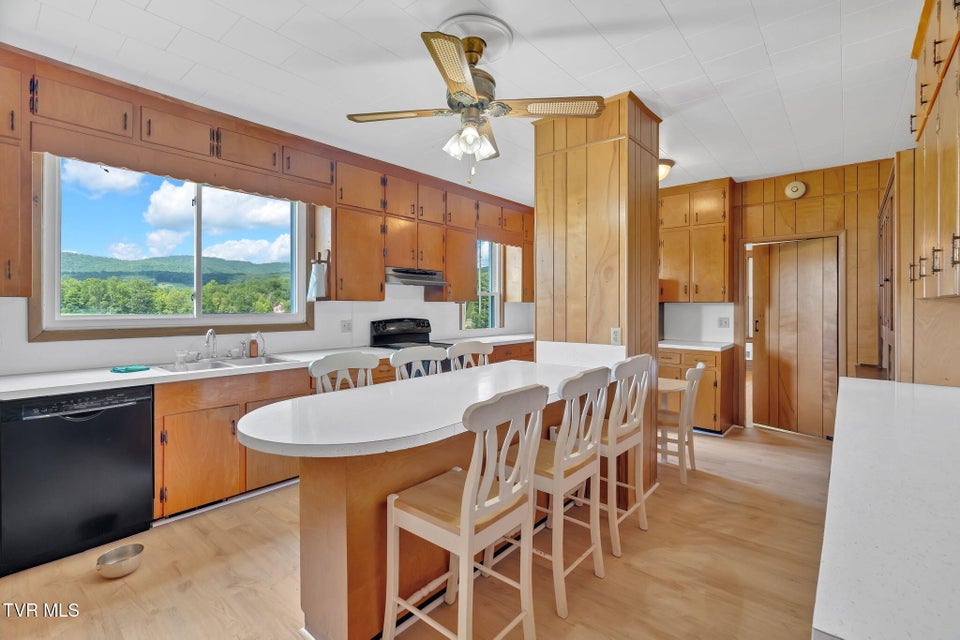 Photo #36: 788 Teas Road