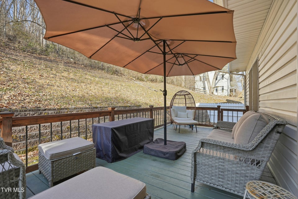 Photo #38: 1617 Valley View Drive