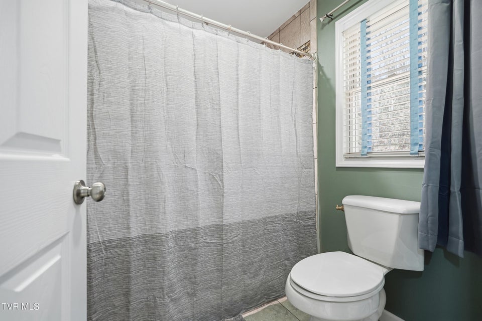 Photo #30: 1617 Valley View Drive