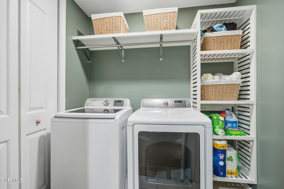 Photo #25: 1617 Valley View Drive