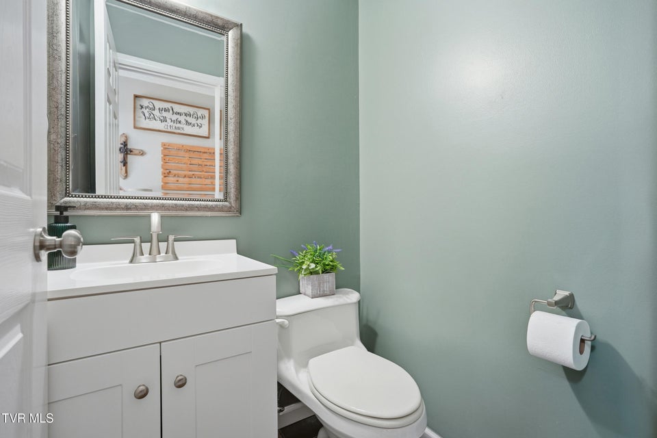 Photo #17: 1617 Valley View Drive