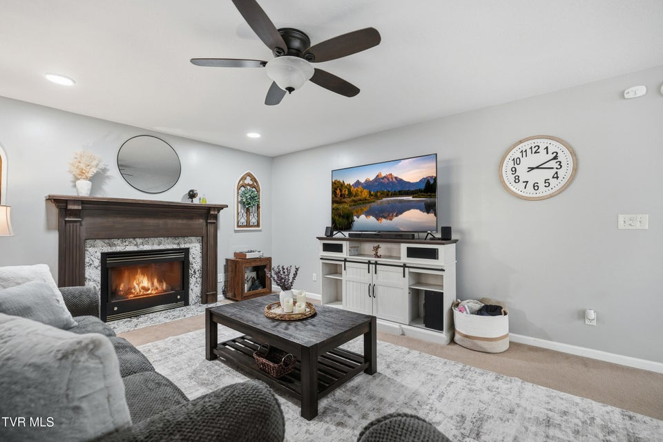 Photo #11: 1617 Valley View Drive