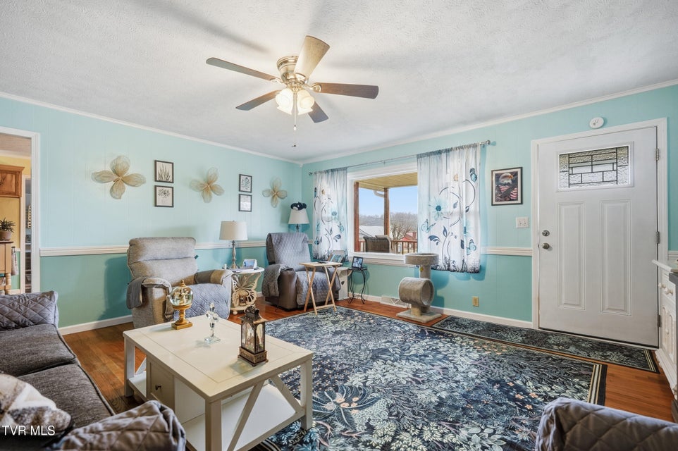 Photo #4: 115 25th N Street