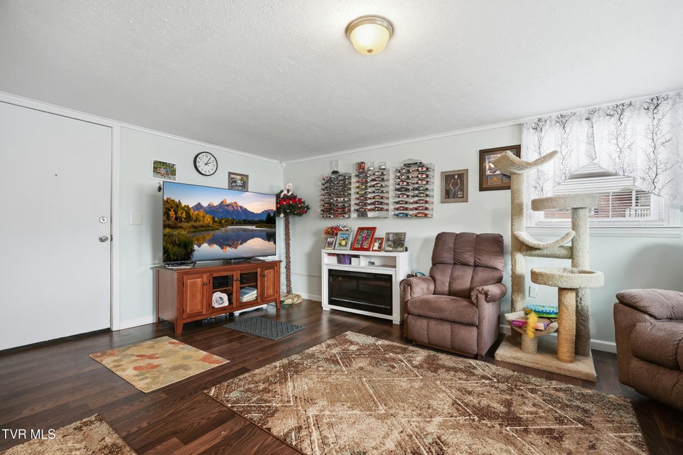 Photo #10: 115 25th N Street