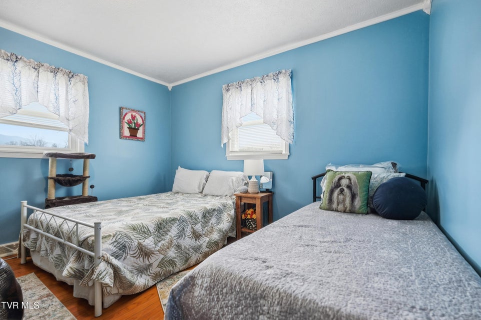 Photo #23: 115 25th N Street