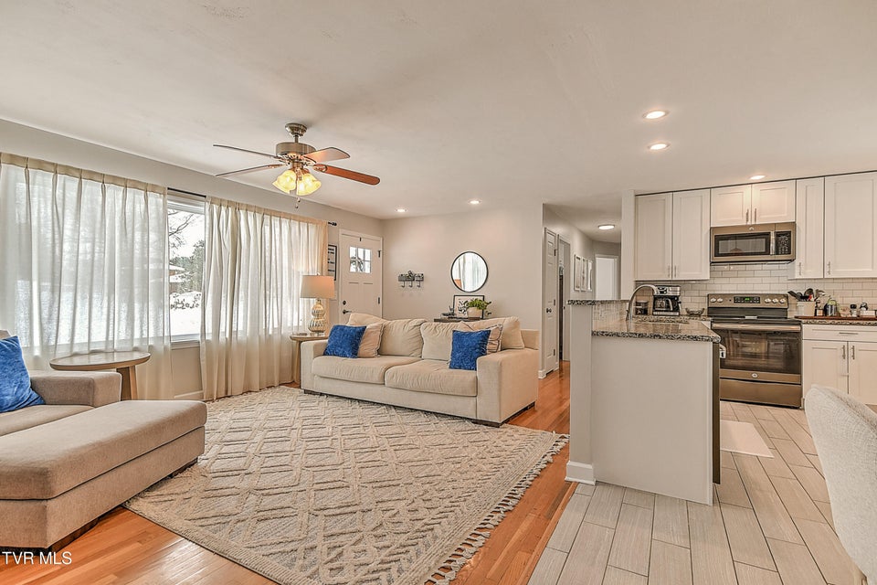 Photo #11: 5428 Odd Fellow Road