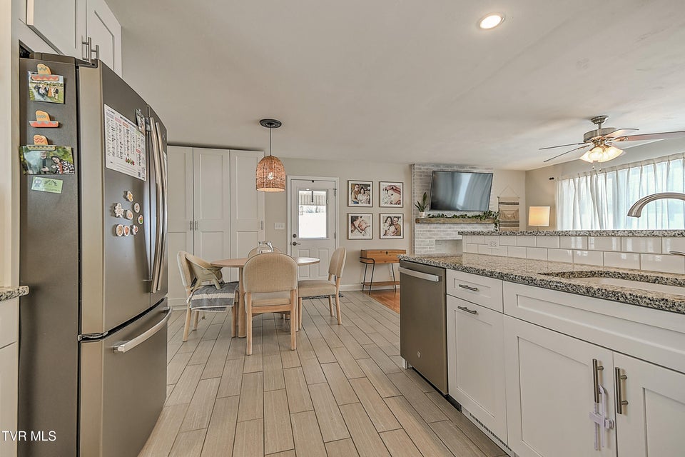 Photo #17: 5428 Odd Fellow Road