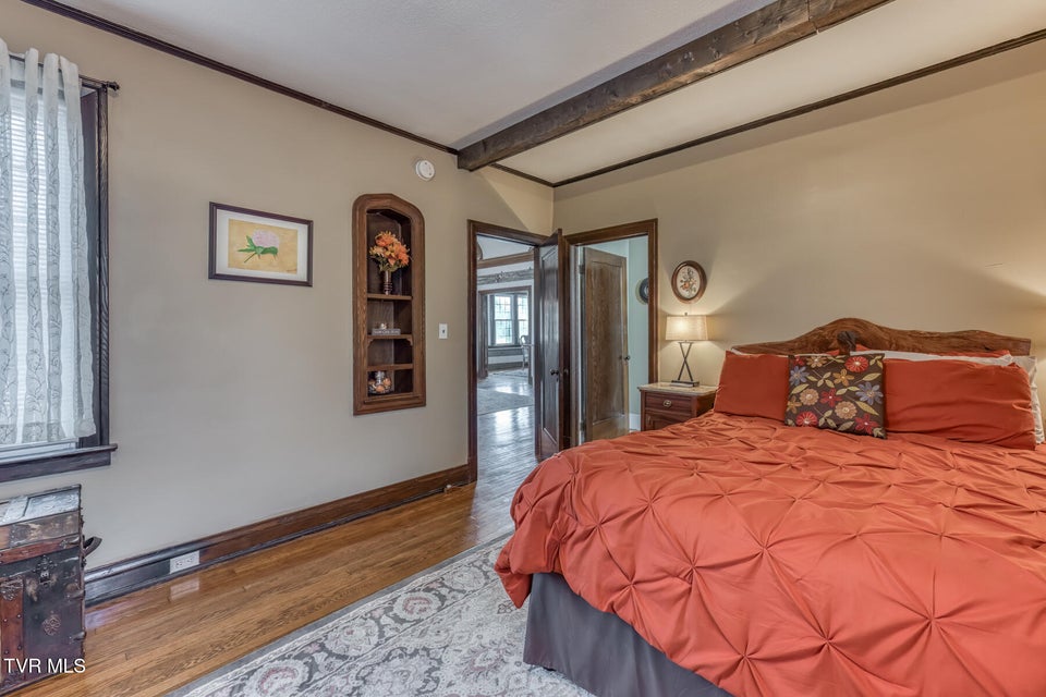 Photo #28: 1245 Watauga Street