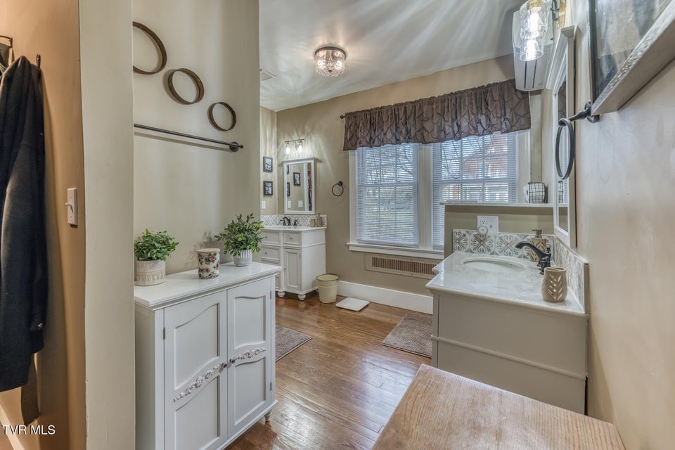 Photo #30: 1245 Watauga Street