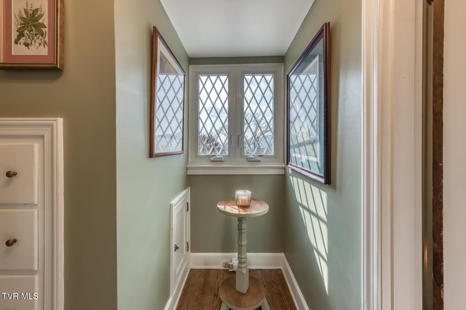 Photo #37: 1245 Watauga Street