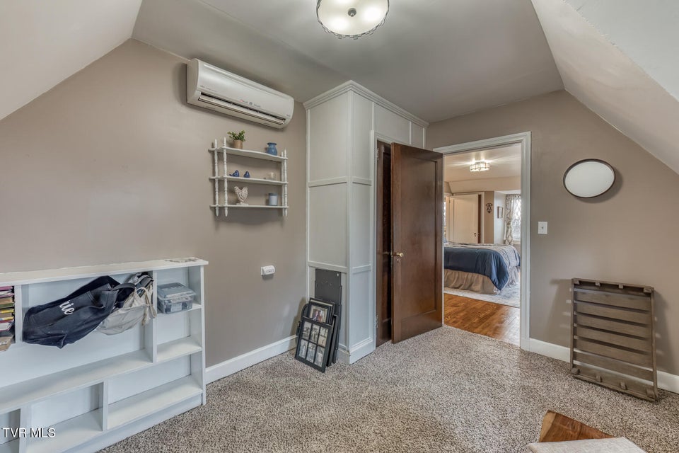 Photo #45: 1245 Watauga Street