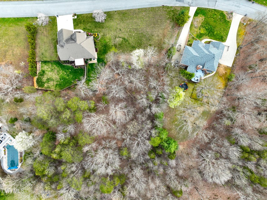 Photo #10: 1804 Buckingham Court