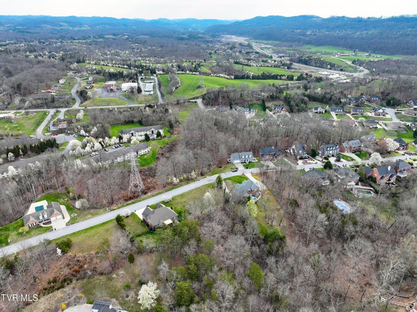 Photo #14: 1804 Buckingham Court