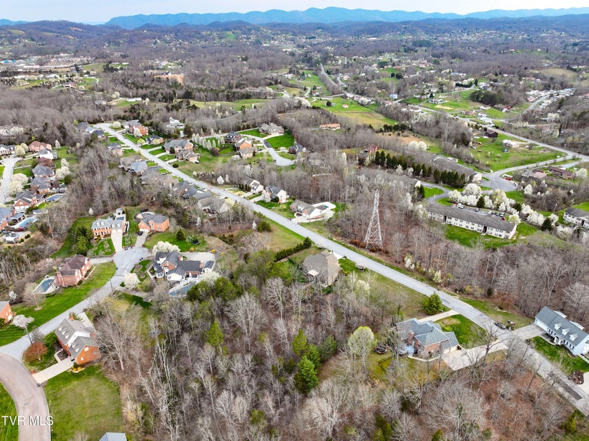 Photo #16: 1804 Buckingham Court