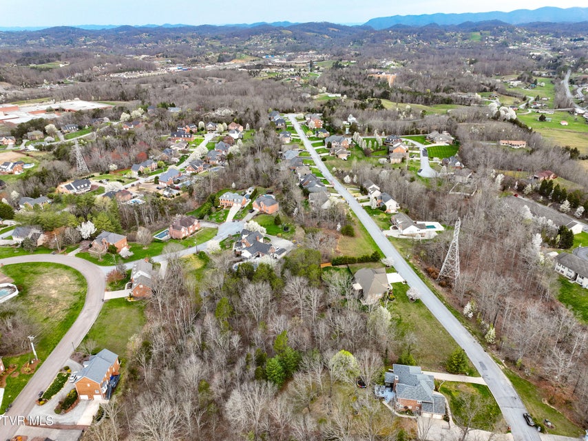 Photo #17: 1804 Buckingham Court