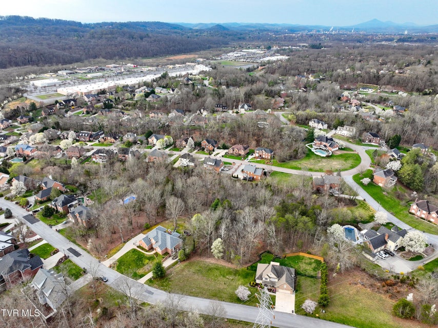 Photo #21: 1804 Buckingham Court