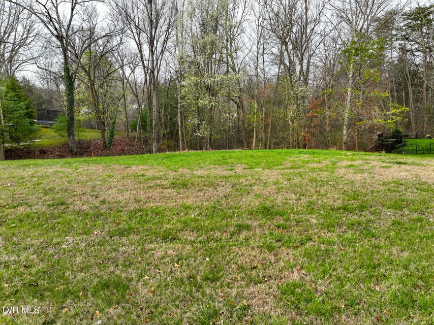 Photo #25: 1804 Buckingham Court