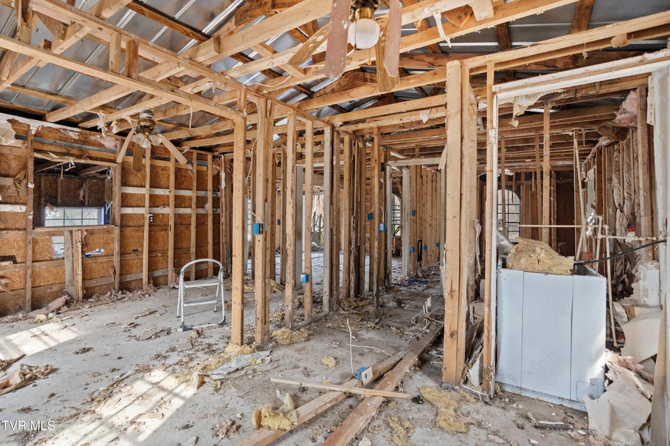 Photo #10: 219 Hartman Lane