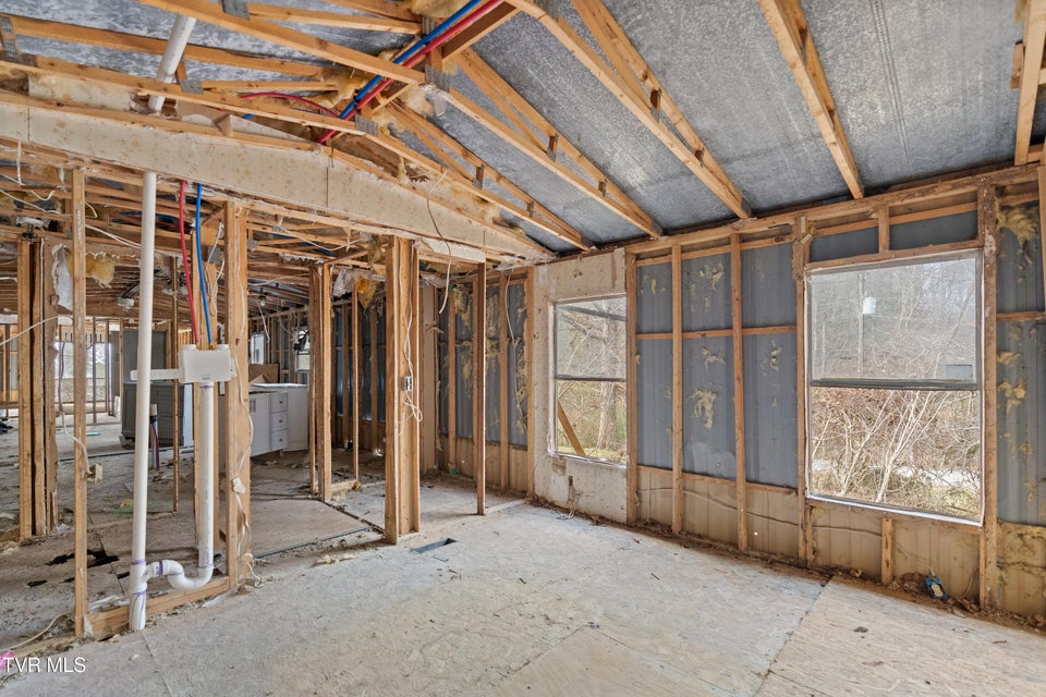 Photo #6: 219 Hartman Lane