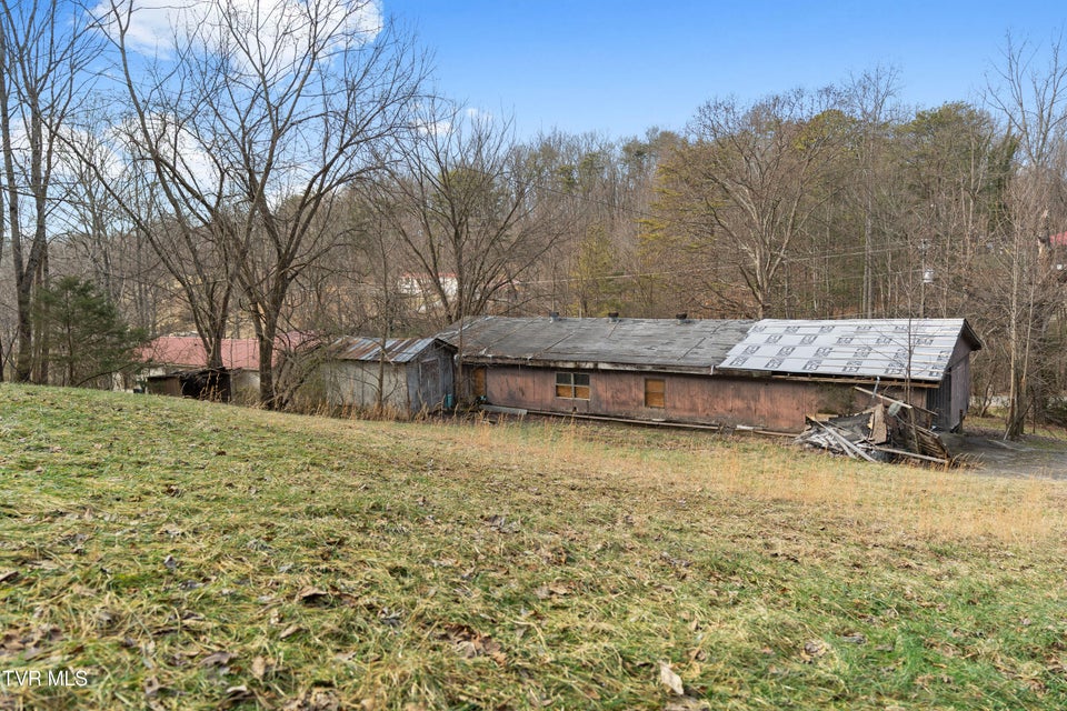 Photo #14: 219 Hartman Lane