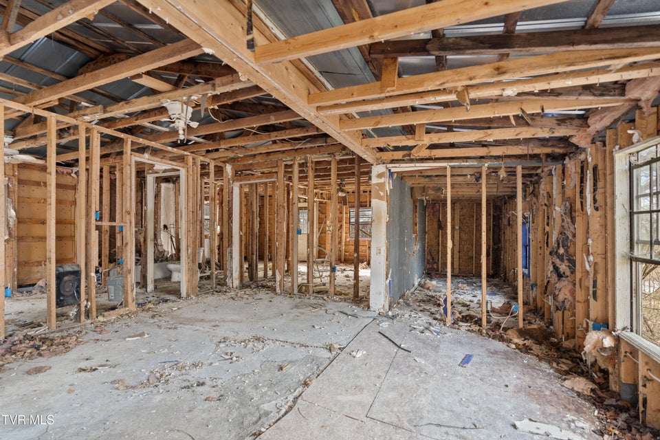 Photo #15: 219 Hartman Lane